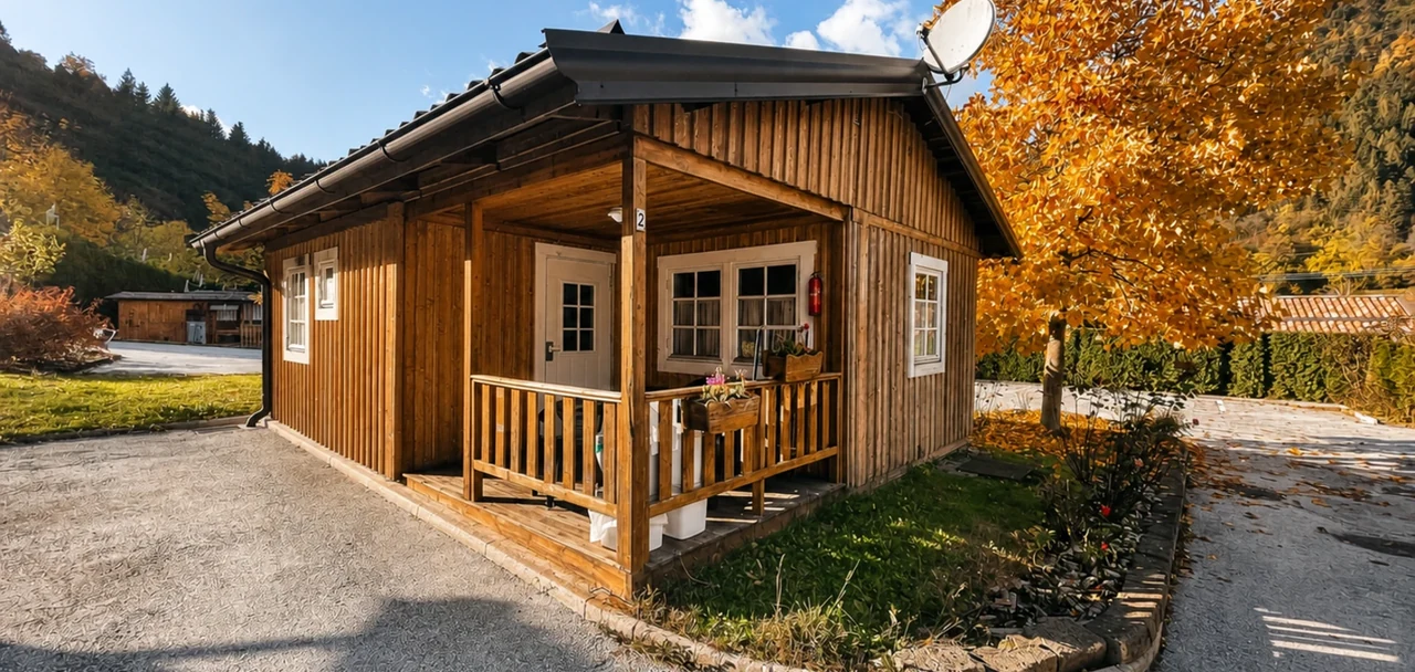 Wooden chalet at Casteltesino Camping
